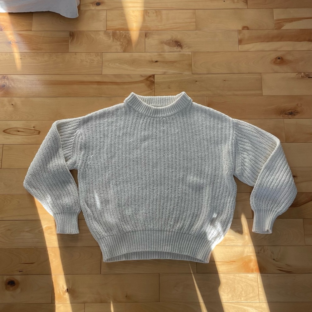 Aritzia Wilfred Cream Knit Sweater
